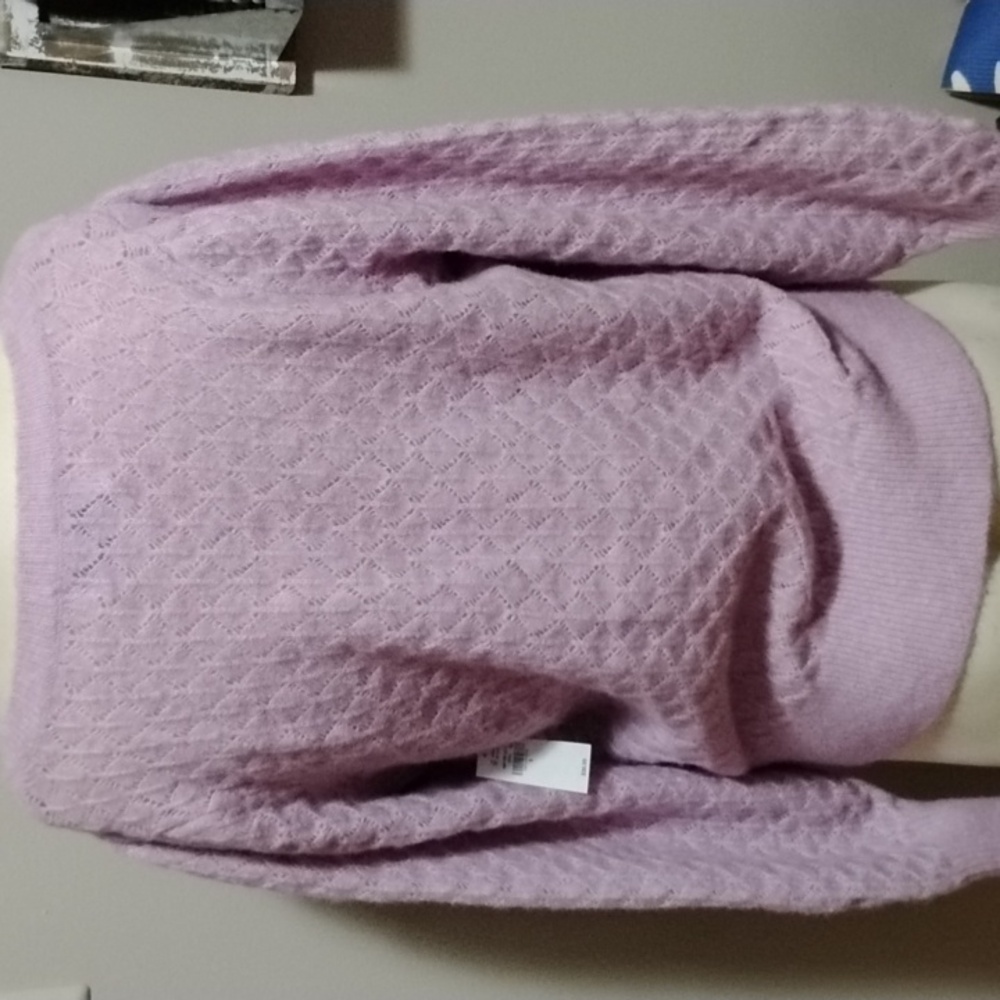 NWT Old Navy Sweater - Picture 2 of 7